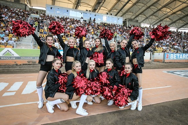 Zobacz też: Futbol amerykański w Zielonej Górze
