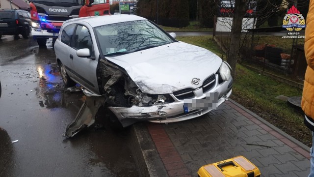 Jastrzębie-Zdrój: pijany kierowca nissana spowodował groźny wypadek