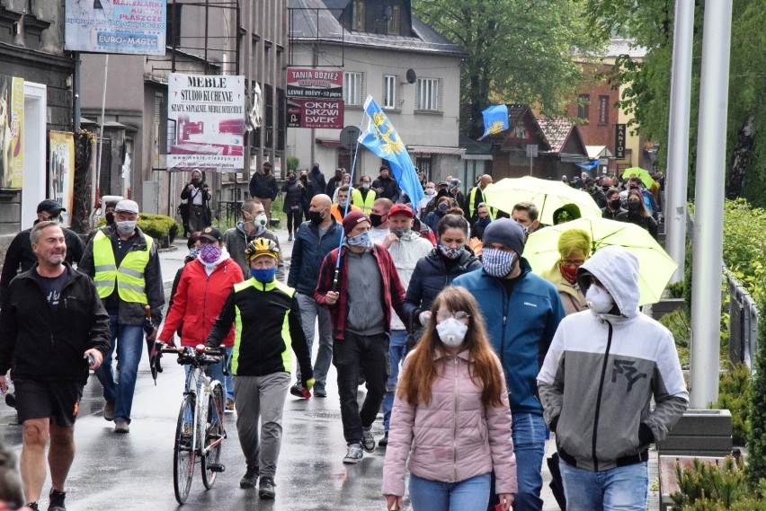 Spacer przeciw granicy w Cieszynie 3 maja. "Czerwona kartka dla rządu obowiązuje" 