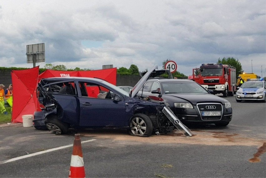 Śmiertelny wypadek przed bramkami w Balicach [ZDJĘCIA]