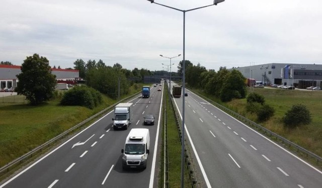 Co dalej z budową węzła na S1 w Sosnowcu?

Zobacz kolejne zdjęcia. Przesuwaj zdjęcia w prawo - naciśnij strzałkę lub przycisk NASTĘPNE