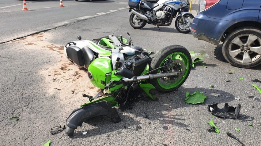Jelenia Góra: groźny wypadek! Motocyklista w szpitalu!