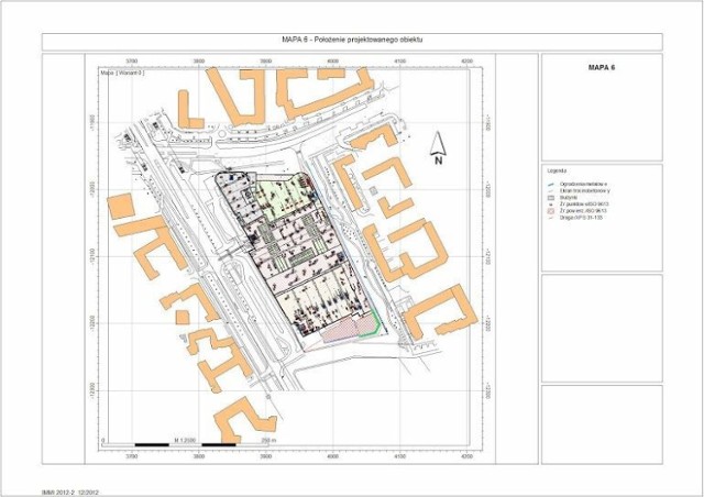 Lokalizacja terenu, na którym miałoby powstać centrum. Wokół widać bloki.