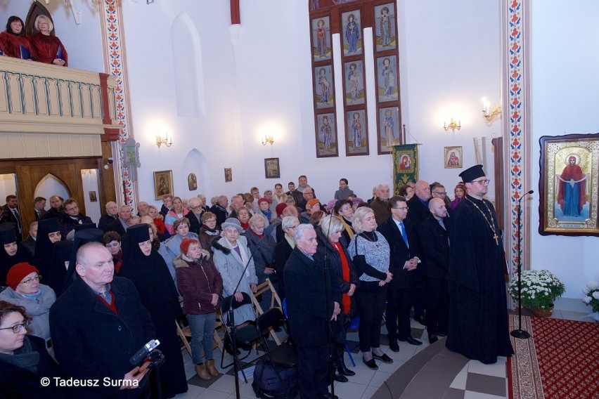 Pełna cerkiew prawosławna w Stargardzie podczas VI Przeglądu Pieśni Liturgicznej i Paraliturgicznej