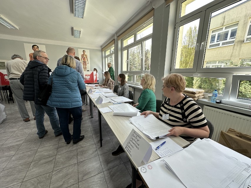 Wybory 2024. Głosowanie w Bełchatowie