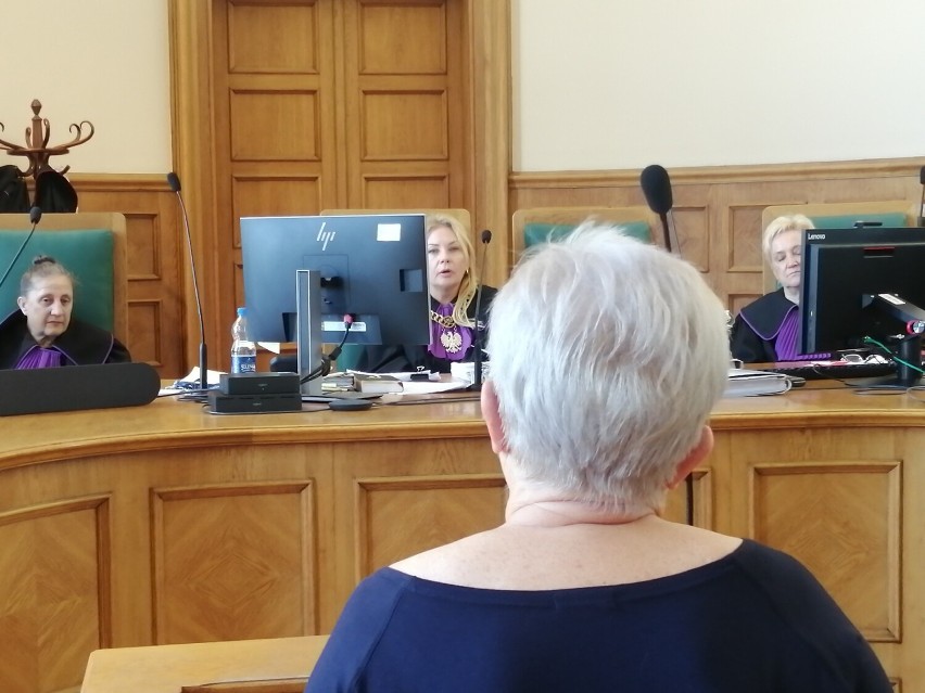 W sądzie w Łodzi trwa proces rzekomego księdza. Według prokuratury zgotował piekło podopiecznym placówki w Zgierzu. Zeznania świadków
