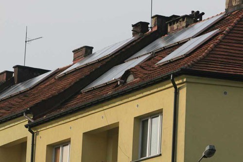 Solary pozwalają zaoszczędzić nawet 50 proc. na rachunkach za prąd