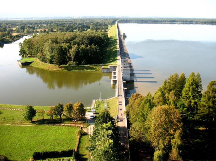 Śląskie z powietrza. Przelot paralotnią z Bielska-Białej do Kobióra [ZDJĘCIA]