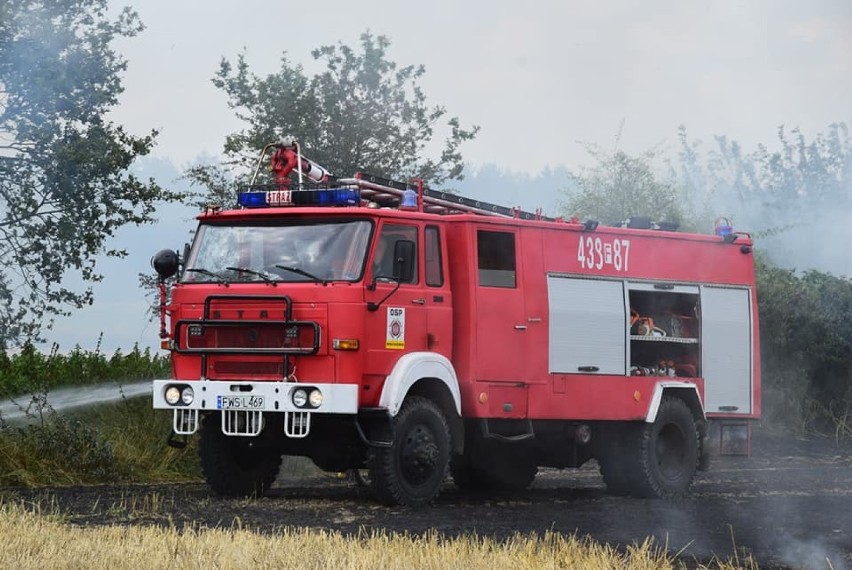 Pożar ścierniska w Siedlnicy