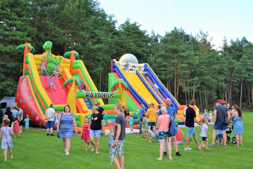 Na pikniku w Podwiesku każdy mógł znaleźć atrakcje dla...