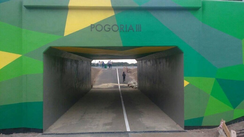 Nowy tunel pieszo-rowerowy połączył zbiorniki wodne Pogoria...