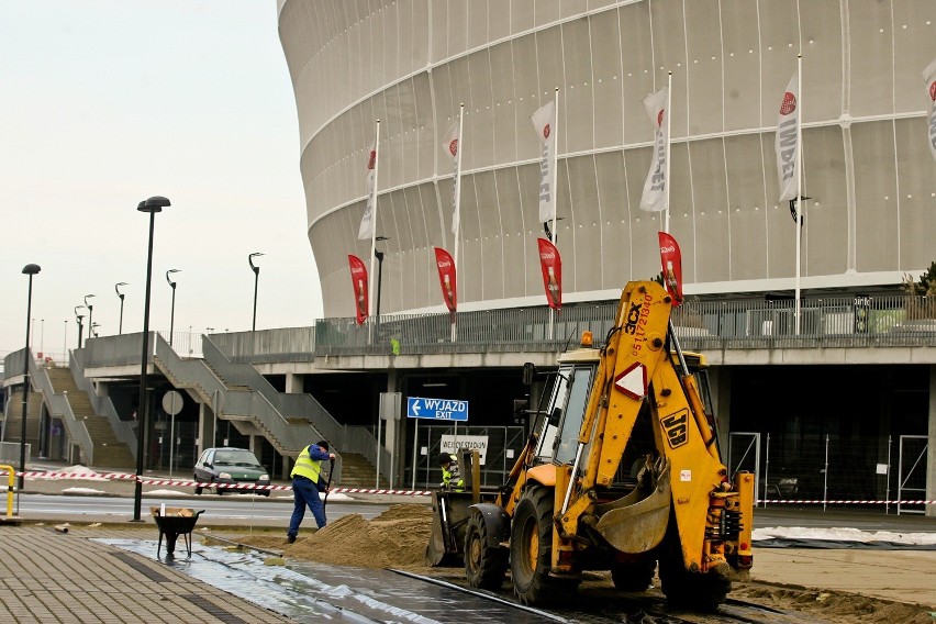 Na Stadionie Miejskim będzie najtańsze we Wrocławiu lodowisko (ZDJĘCIA, CENNIK)