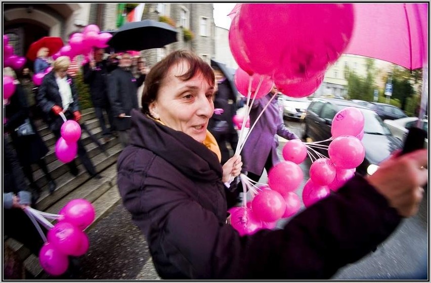 Wałbrzych: Marsz Wałbrzyskich Kobiet  (zobacz zdjęcia)