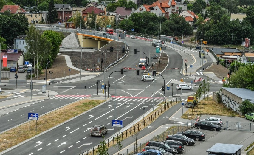 W poniedziałek 1 lipca wykonawca budowy drugiego etapu Trasy...