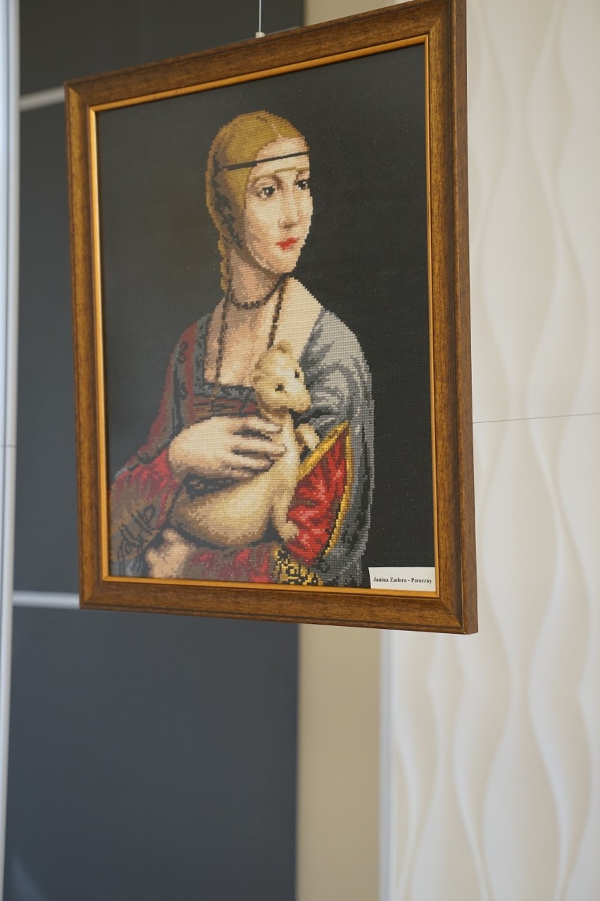 Dzień Kobiet w Libiążu. Dama z łasiczką w galerii Libiąskiego Centrum Kultury [ZDJĘCIA]