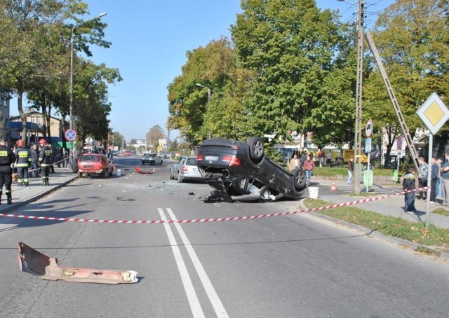 Pościg zakończył się dachowaniem