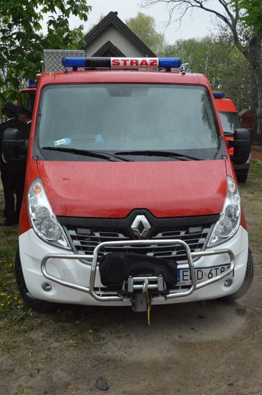 Święto Strażaka i poświęcenie samochodu dla OSP w Luboli