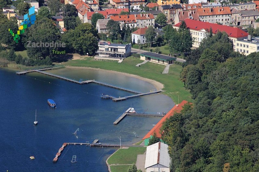 Na jeziorze Klukom w Choszcznie będą nowe pomosty pływające. Będzie można grać w kajak polo 