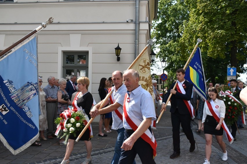 Olkusz. Uroczyste obchody Święta Wojska Polskiego i 101 rocznicy Bitwy Warszawskiej  [ZDJĘCIA]