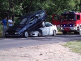 Cztery samochody zderzyły się pod Poddębicami. Na szczęście nikomu nic się nie stało (ZDJĘCIA)