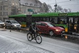 Zima w Poznaniu. Kierowcy autobusów MPK skarżą się na oblodzone jezdnie