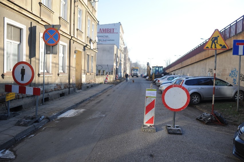 Remont ulicy Grota Roweckiego w Lesznie