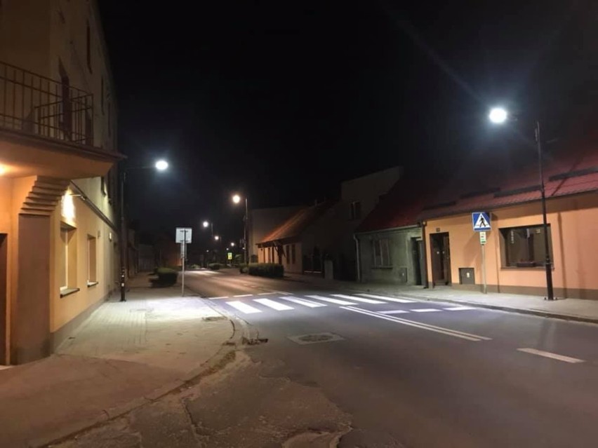 Gmina Krzywiń. Nowe oświetlenia przy pasach w Krzywiniu