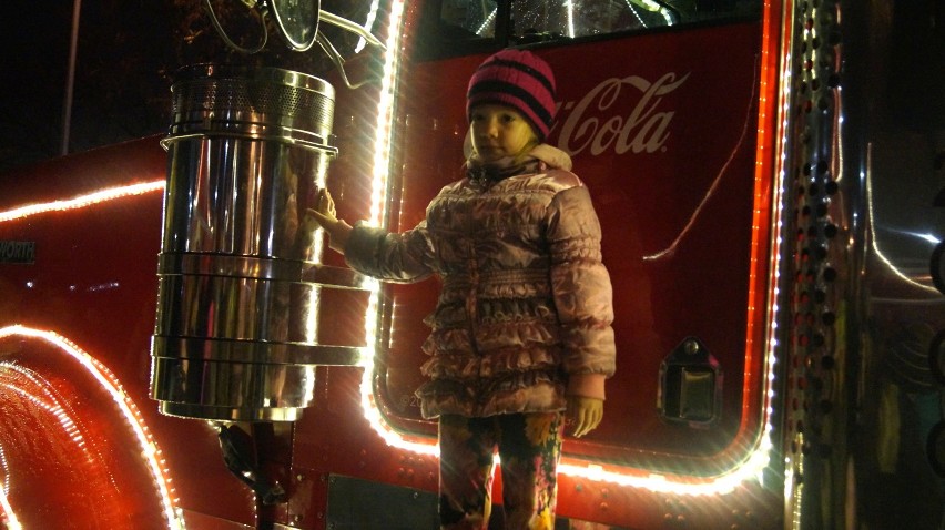 Świąteczna ciężarówka Coca-Coli odwiedziła Bydgoszcz [zdjęcia, wideo]