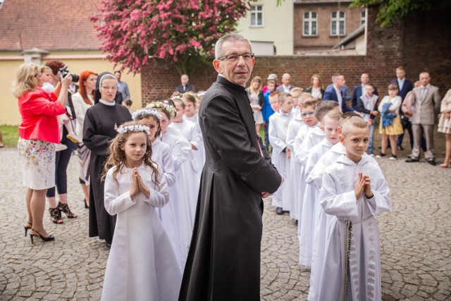 Pierwsza Komunia Święta w "małym kościele" w Międzychodzie [2019]