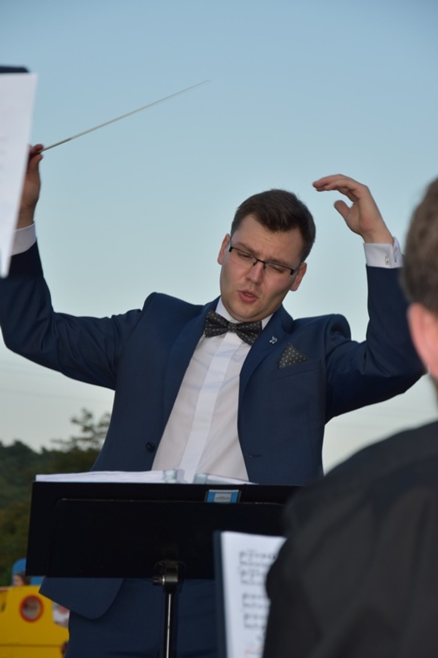 Muzyka klasyczna rozbrzmiewała nad jeziorem w Jarosławkach