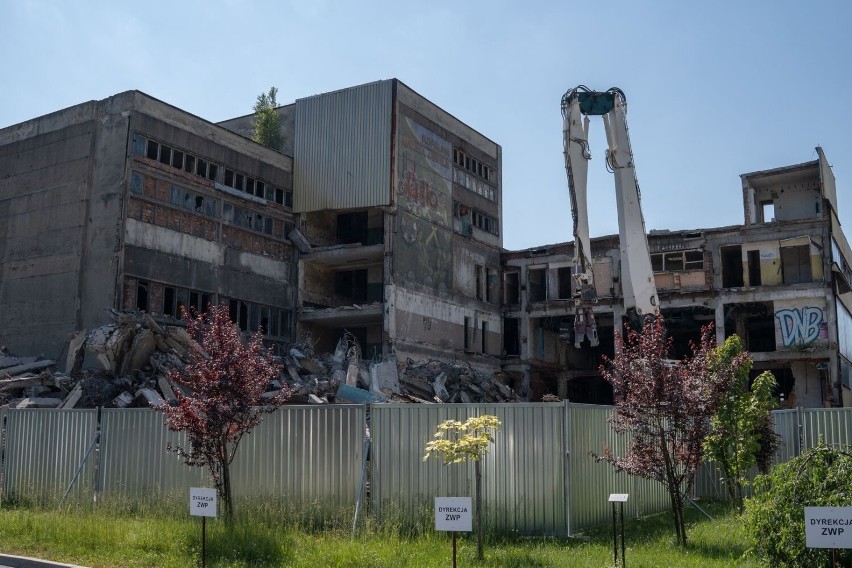 Pokopalniana łaźnia jest obecnie przystosowywana do potrzeb...