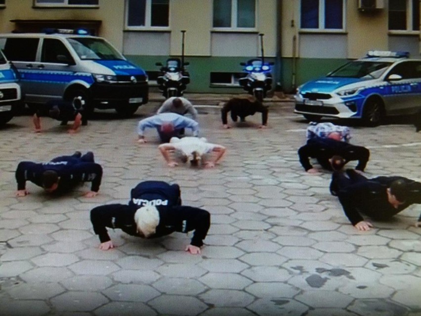 #GaszynChallenge. Łascy policjanci "pompowali" dla chorych dzieci