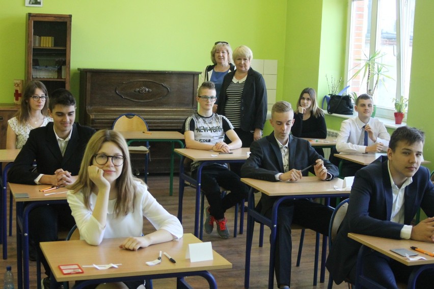 Egzamin gimnazjalny 2018 w Krotoszynie. Mamy arkusze i odpowiedzi [ZDJĘCIA]
