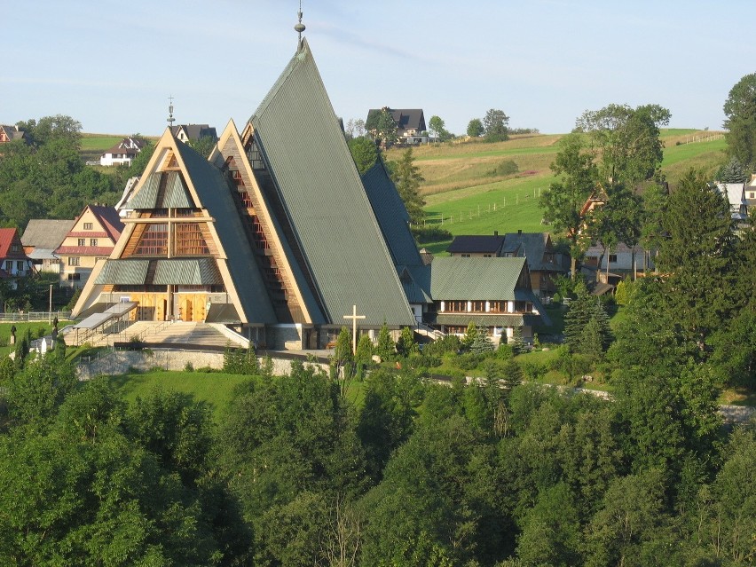 Sanktuarium Matki Bożej Objawiającej Cudowny Medalik
na...