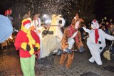 Świąteczna iluminacja w Żaganiu zabłysła wraz z przyjazdem prawdziwego Mikołaja! Byliście, Widzieliście? Jesteście na zdjęciach?
