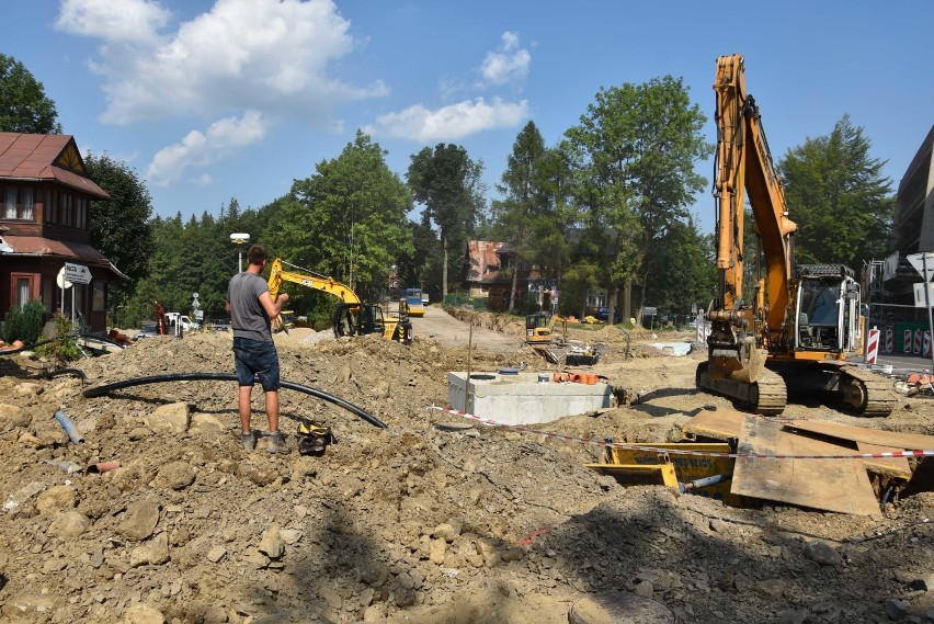 Zakopane. Budowa ronda idzie pełną parą. Ma być gotowe przed zimą [ZDJĘCIA]