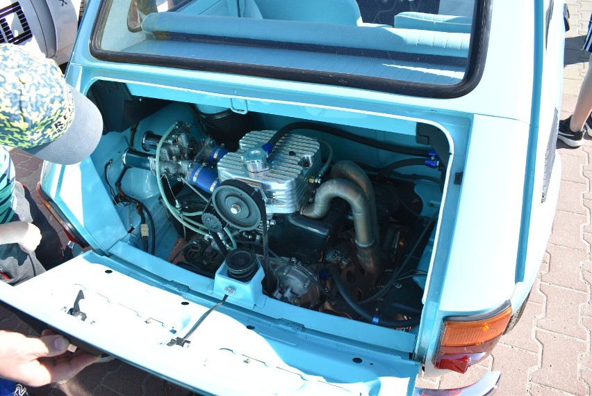 Fiat 126 p, który powstał w garażu Dudy wzbudzał ogromne...
