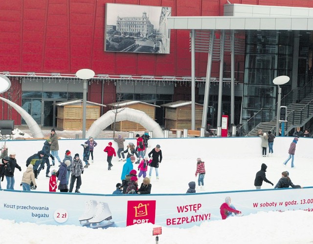 Na lodowisku w Porcie Łódź można wziąć udział w rodzinnym konkursie