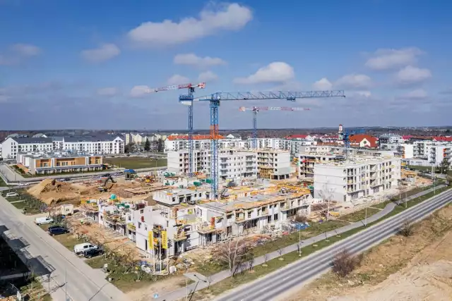 W ramach drugiego etapu programu "POZnań - i zamieszkaj" na poznańskim Strzeszynie budowane są kolejne bloki z mieszkaniami przeznaczonymi na wynajem.