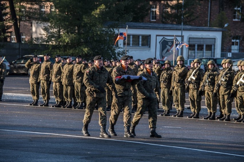 Wspólny apel polskich i amerykańskich żołnierzy z okazji 20 lat w NATO [ZDJĘCIA]