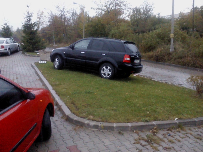 Miejsce: parking pod Szpitalem im 
dra Sokołowskiego w...
