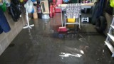 Na osiedlu w Kielcach garaż notorycznie zalewany w trakcie ulew. Zdesperowani mieszkańcy proszą o pomoc 