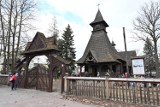 Zobaczcie wyjątkowy drewniany kościół w Kielcach - Białogonie. 28 marca będzie ponownie otwarty [ZDJĘCIA, WIDEO]