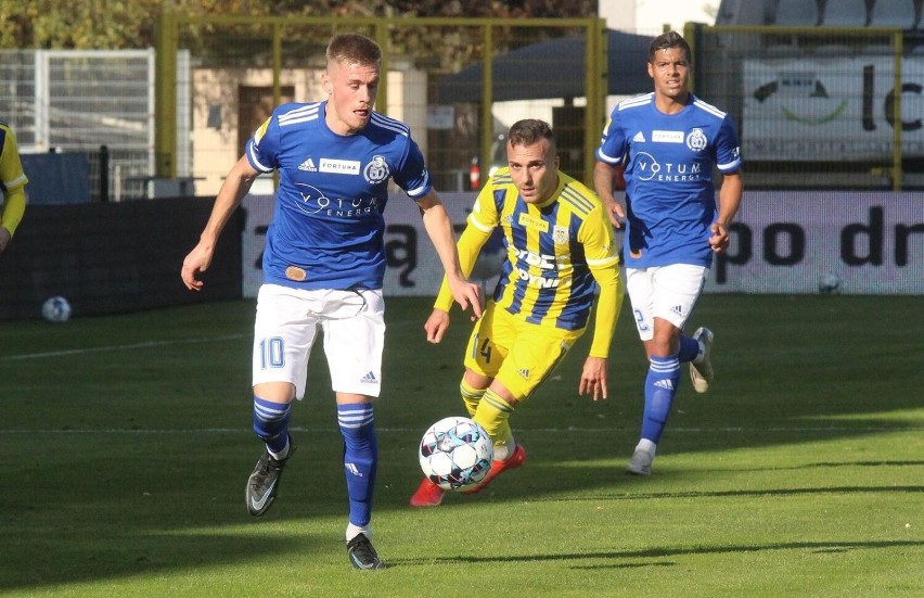 Jesienią piłkarze Miedzi Legnica pokonali u siebie 1:0 Arkę...