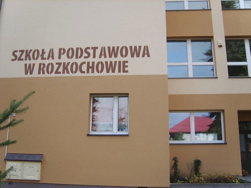 Szkoła Podstawowa w Rozkochowie