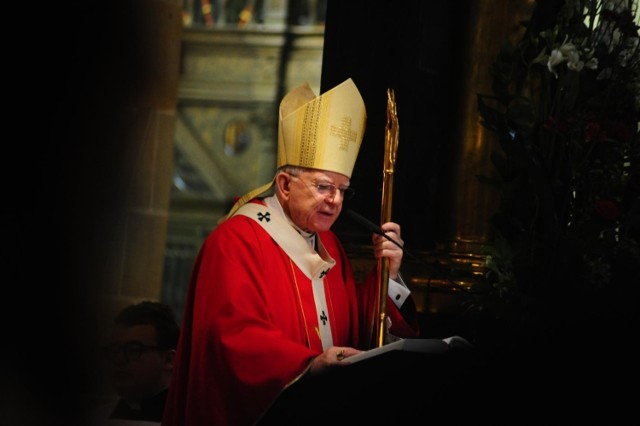 Abp Marek Jędraszewski odwołuje dyspensę od udziału w mszy św. w niedziele. Kościoły zapełnią się na nowo wiernymi?