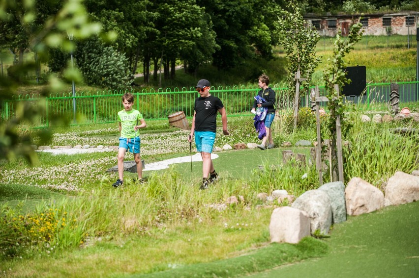 Pole do mini golfa powstało w ramach Koszalińskiego Budżetu...