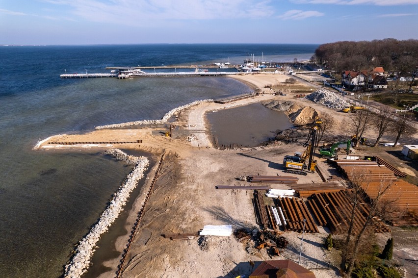 Nowa marina w Pucku - tak wyglądają postępy w pracach w marcu 2022 r.