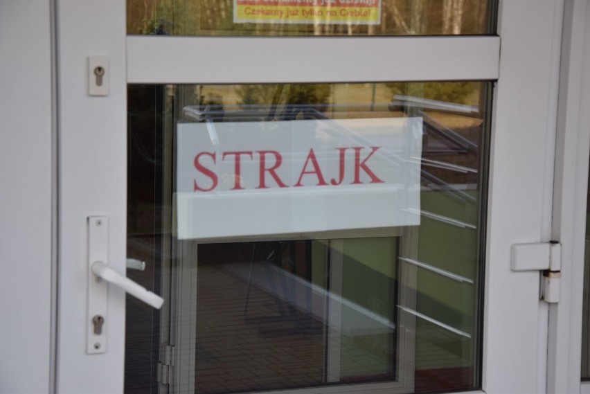 Region. Nauczyciele nie strajkują w Białym Borze, Trzebielinie, Starkowie i Słosinku