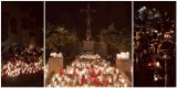 Głogowskie cmentarze nocą. Cmentarz przy ul. Legnickiej oświetlony tysiącami zniczy. FOTO